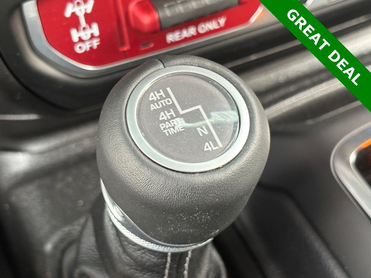 Used 2025 Jeep Wrangler Unlimited Rubicon 392 image 26