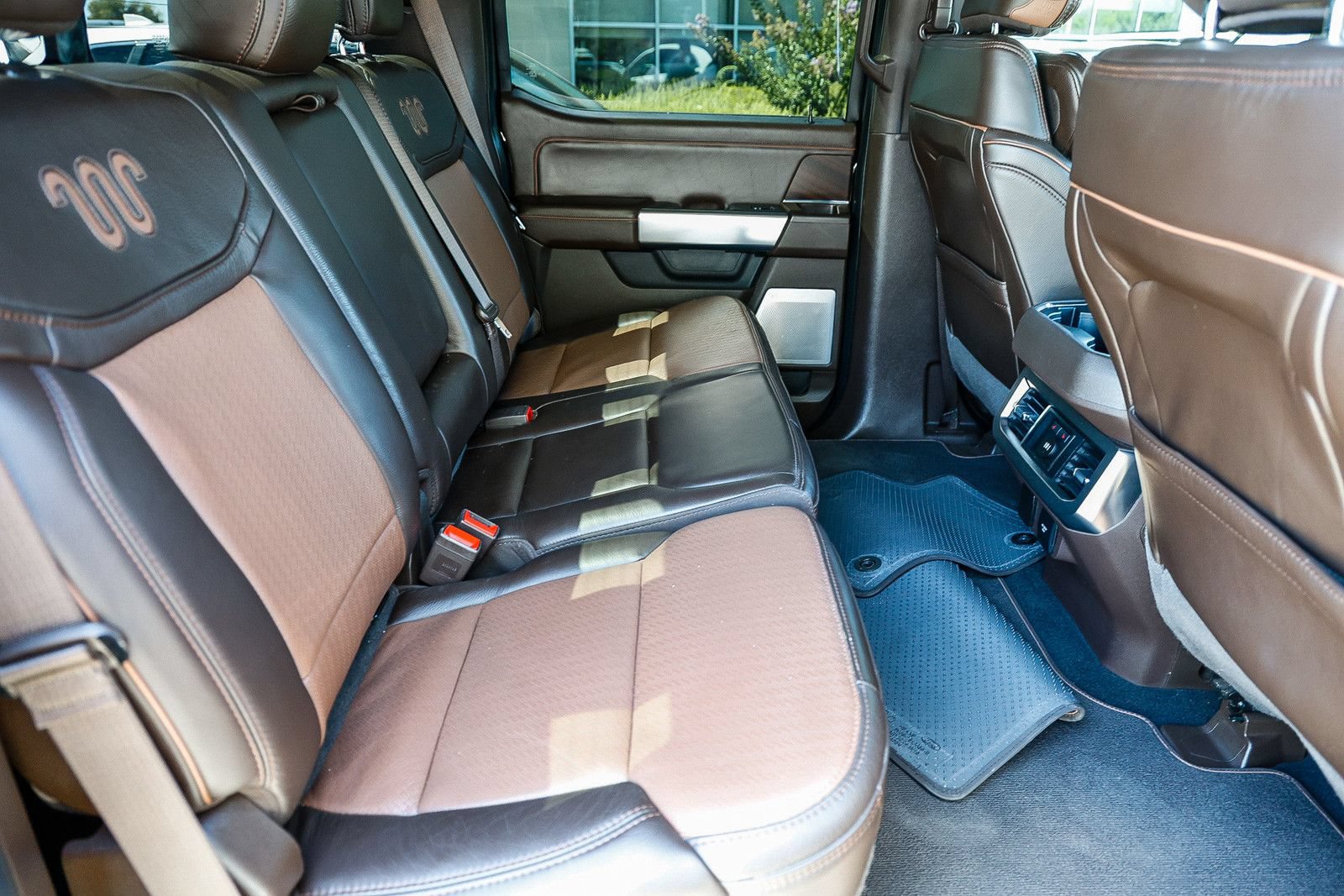 Used 2024 Ford F450 King Ranch w/ FX4 Off-Road Package AWD/4WD image 18