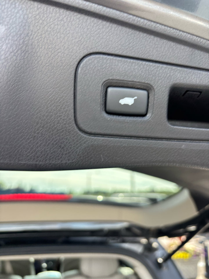 Used 2011 Acura MDX w/ Advance Package image 29