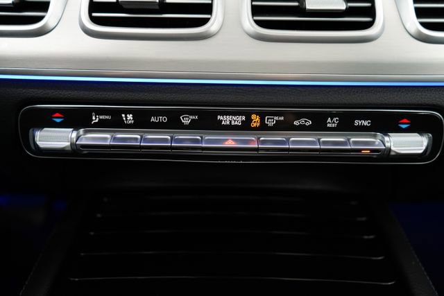 Used 2025 Mercedes-Benz GLS 450 4MATIC image 24