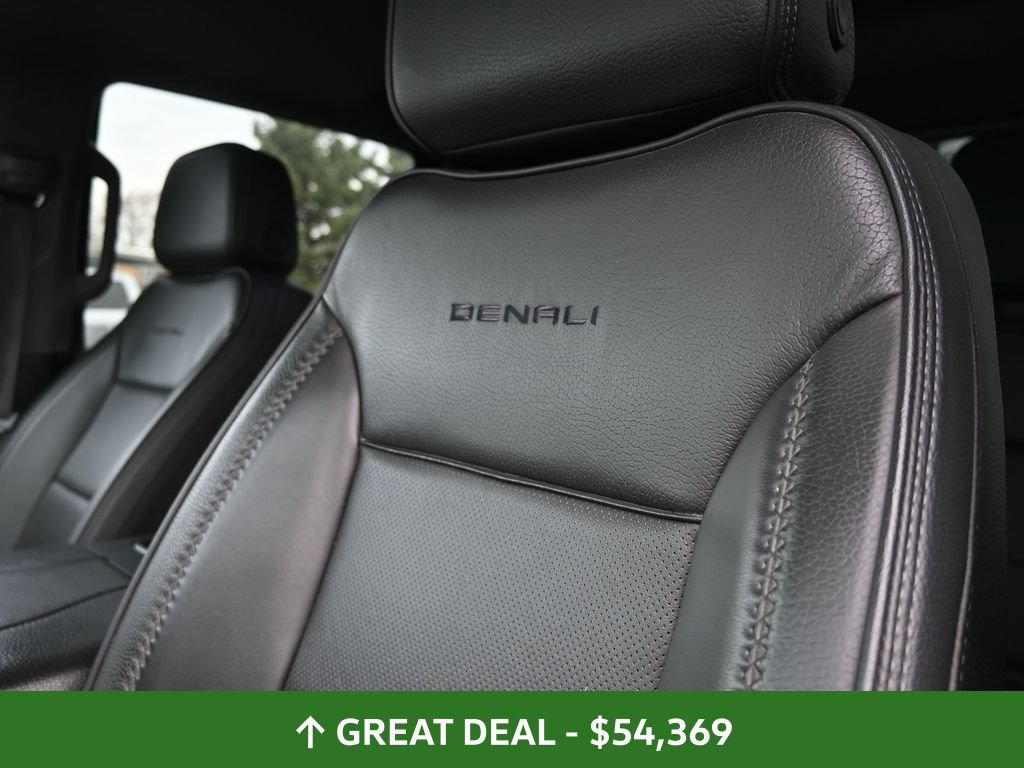Used 2024 GMC Sierra 2500 Denali w/ Denali Reserve Package AWD/4WD image 24
