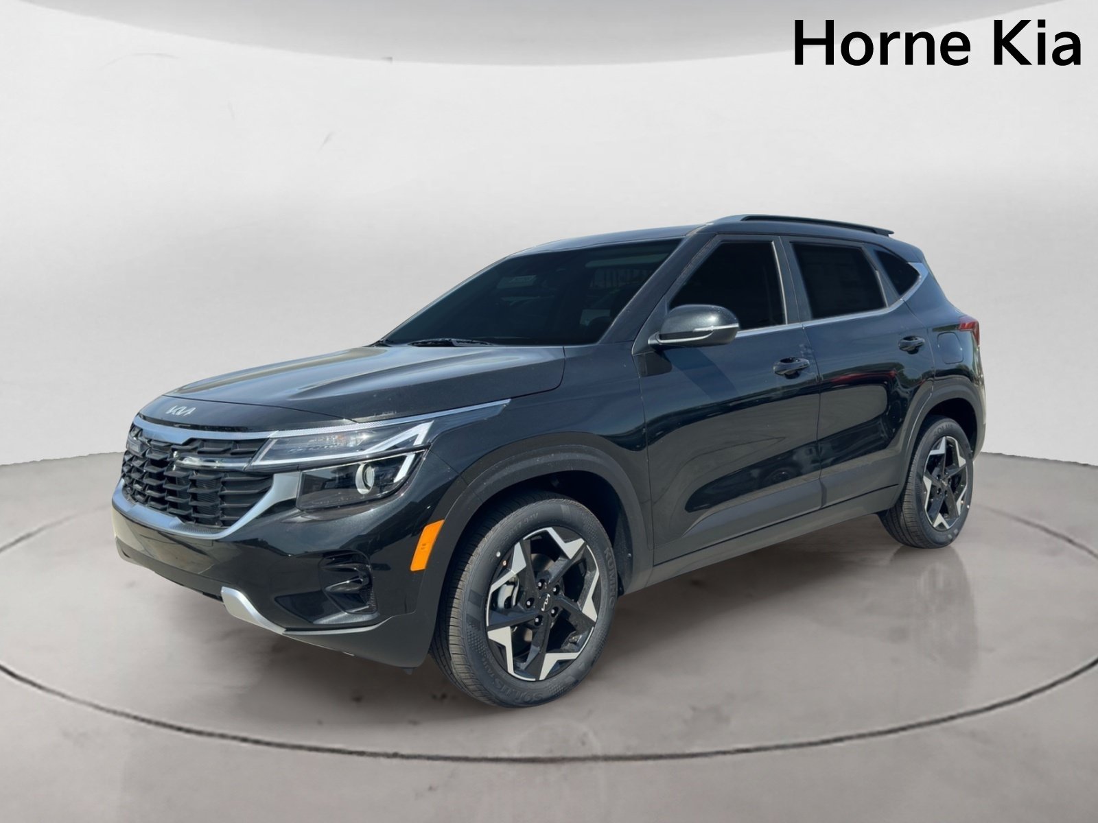 New 2026 Kia Seltos EX FWD image 7
