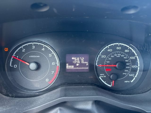 Used 2019 Subaru Crosstrek 2.0i AWD/4WD image 10
