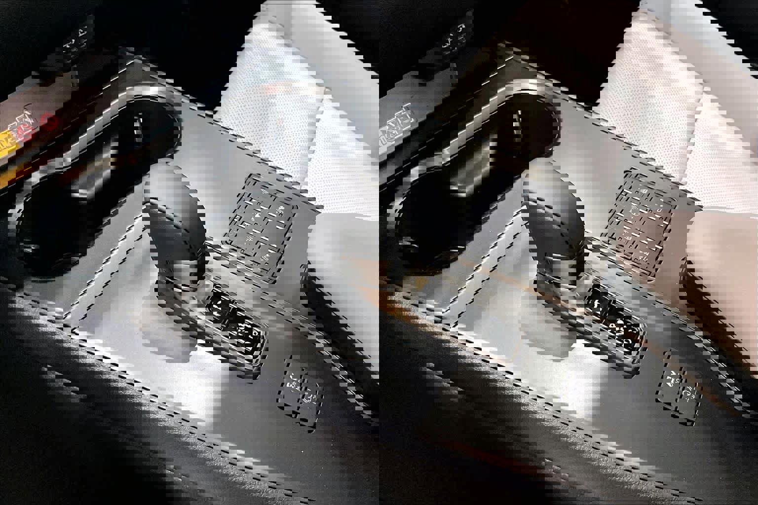 New 2026 Lexus UX 300h FWD image 11