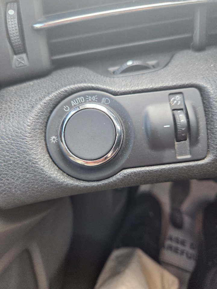 Used 2013 Chevrolet Malibu LS w/ Protection Package image 22