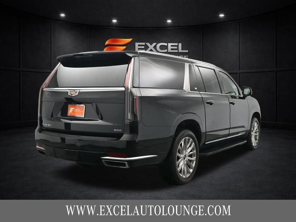 Used 2023 Cadillac Escalade ESV Premium Luxury image 6
