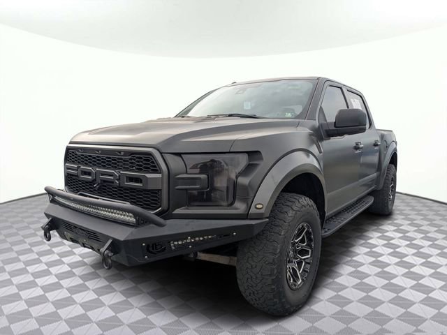 Used 2017 Ford F150 Raptor w/ Equipment Group 802A Luxury AWD/4WD image 5