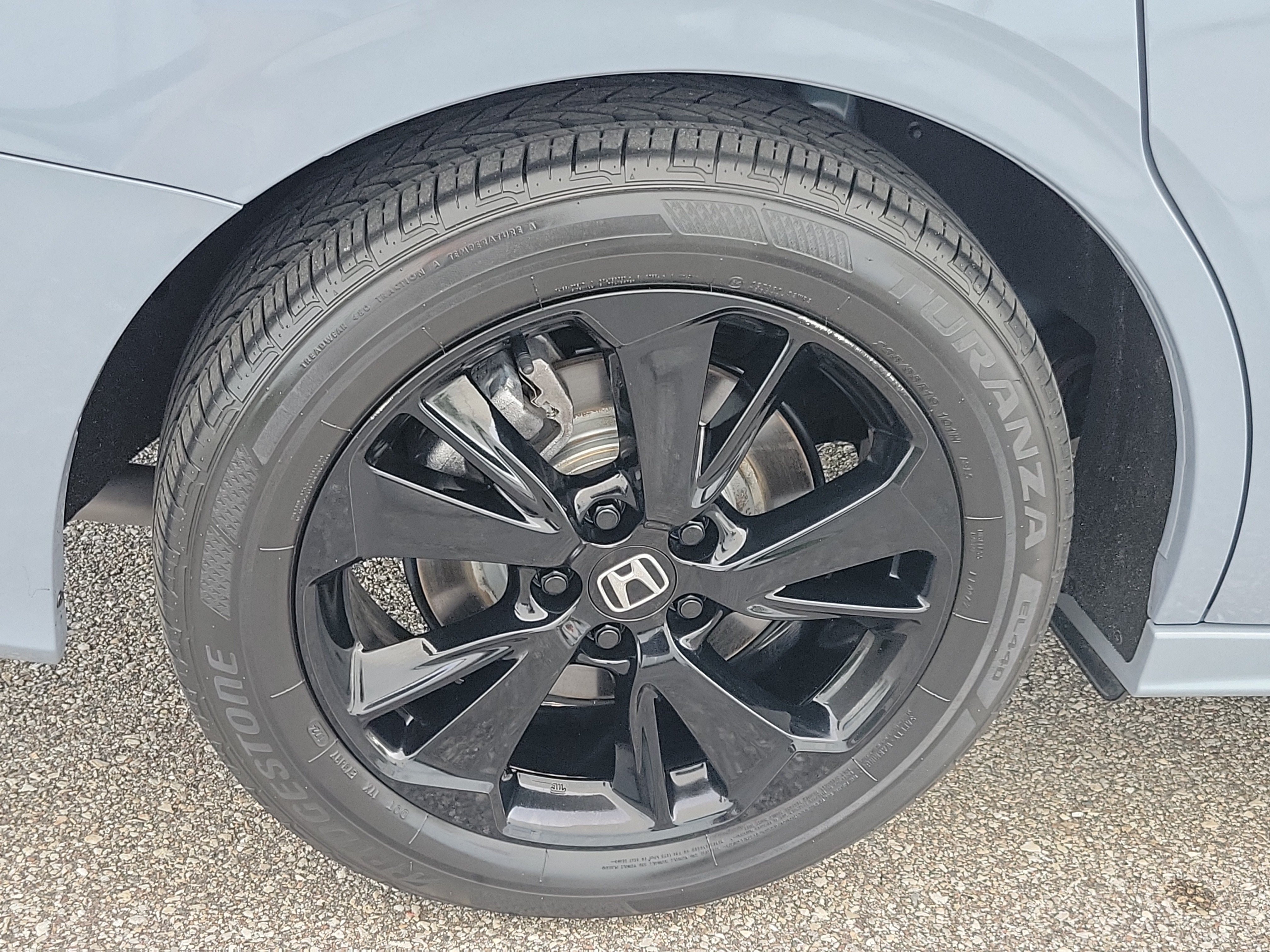 Certified 2024 Honda Odyssey Sport image 12