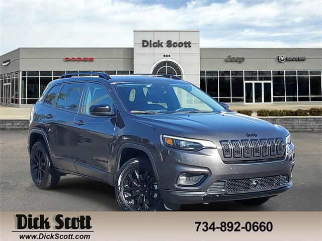 Used 2023 Jeep Cherokee Altitude Lux