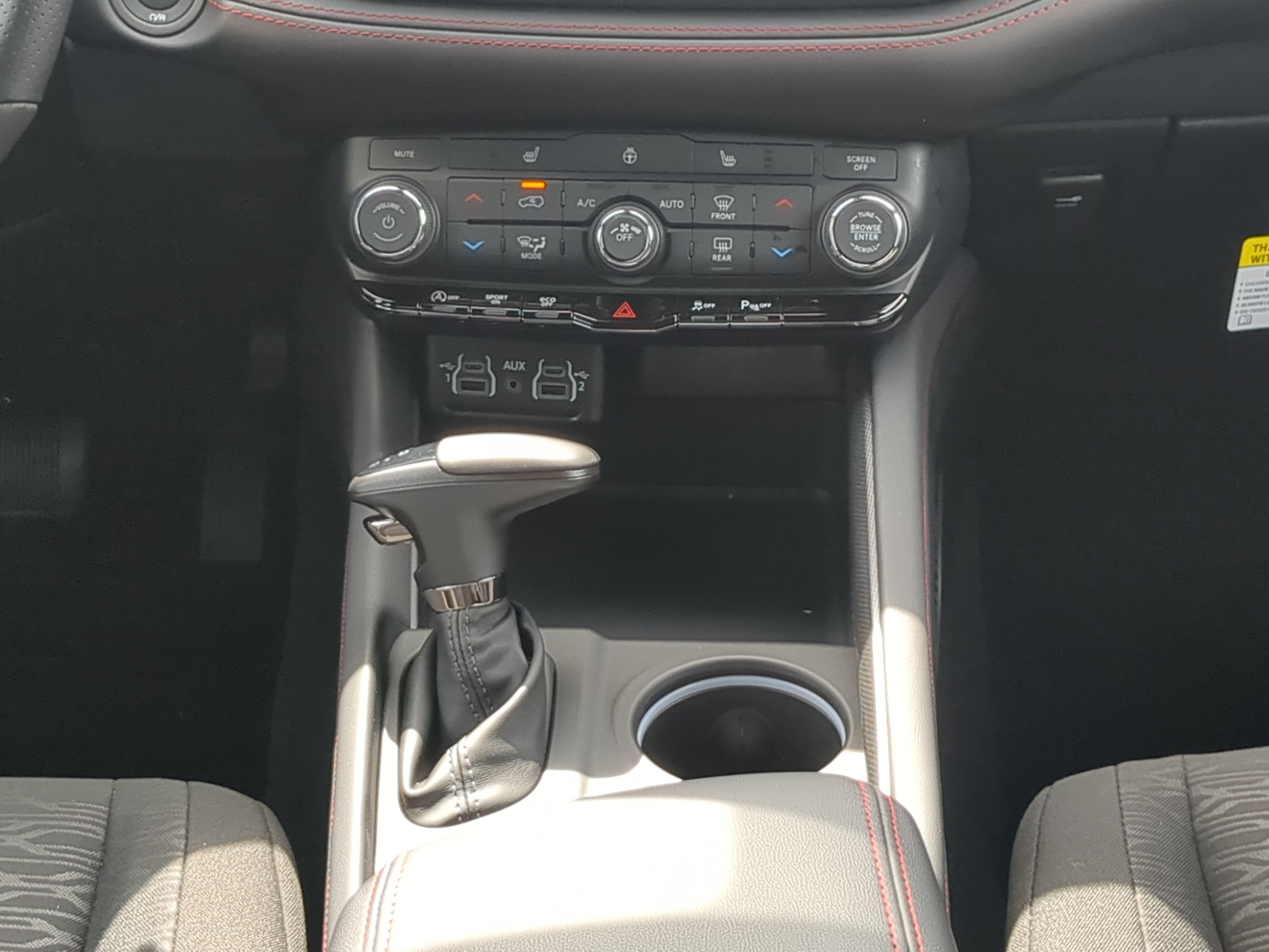 New 2026 Dodge Durango GT w/ Blacktop Package RWD image 17
