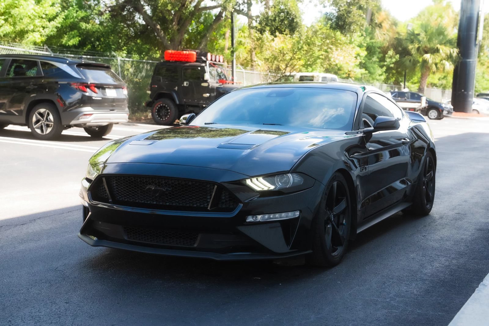 Used 2021 Ford Mustang GT Premium w/ Black Accent Package RWD image 4