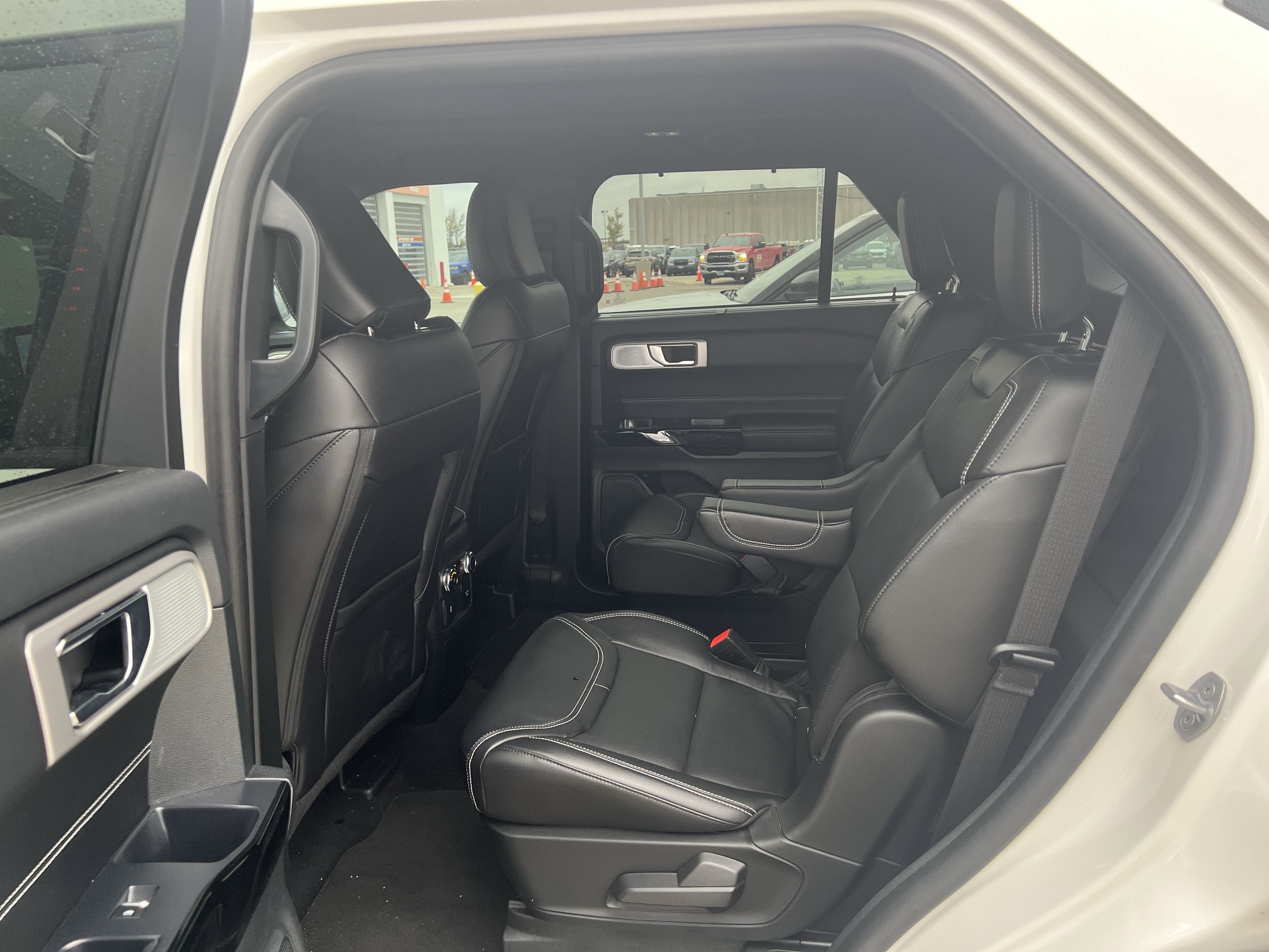 Certified 2024 Ford Explorer ST w/ Equipment Group 401A image 8