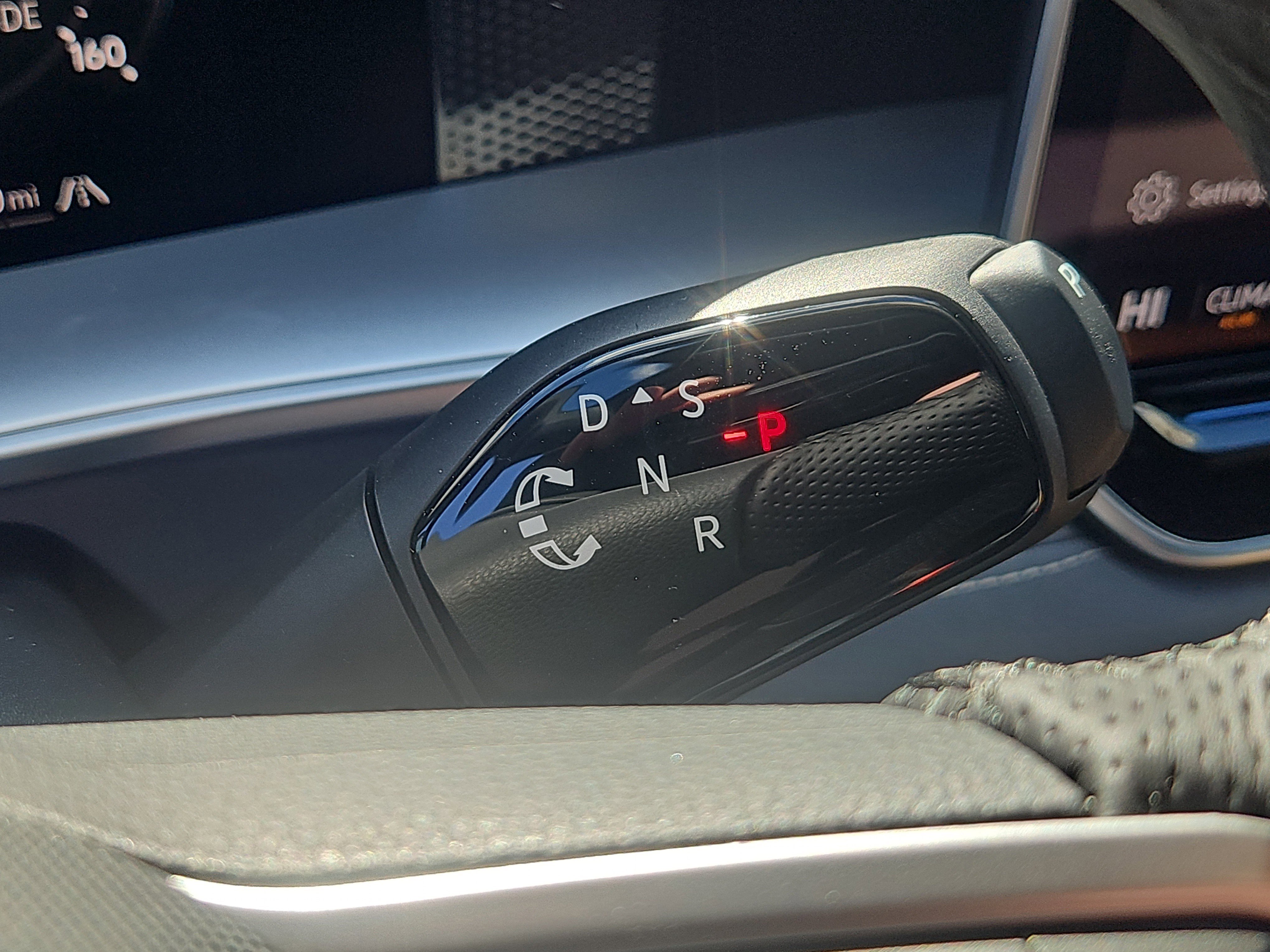 New 2026 Volkswagen Tiguan SE R-Line image 15