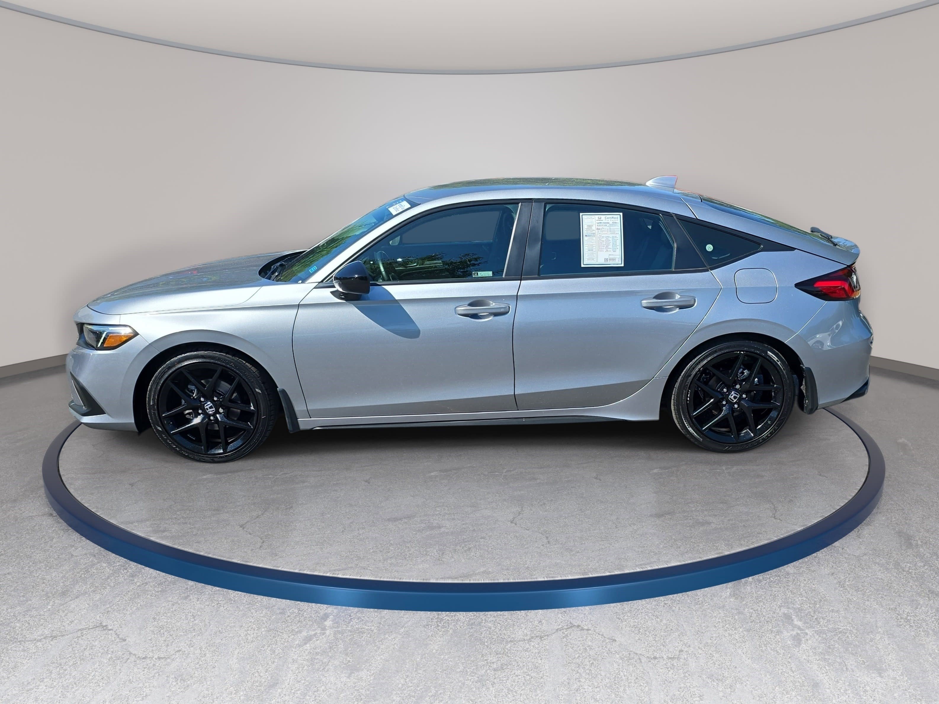 Used 2023 Honda Civic Sport image 8