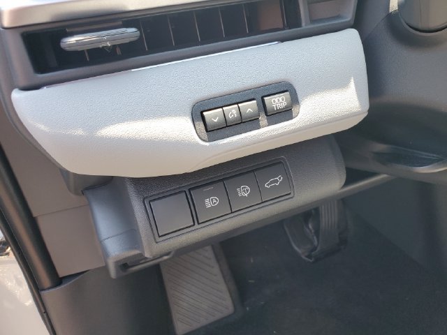 New 2026 Toyota C-HR AWD/4WD image 21