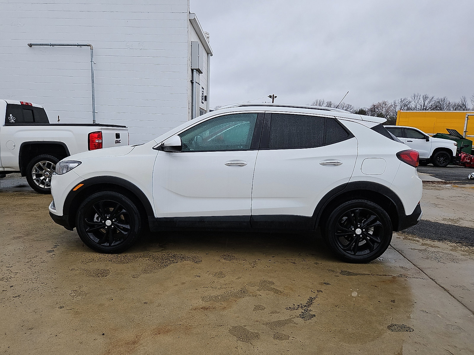 Certified 2023 Buick Encore GX Select image 5