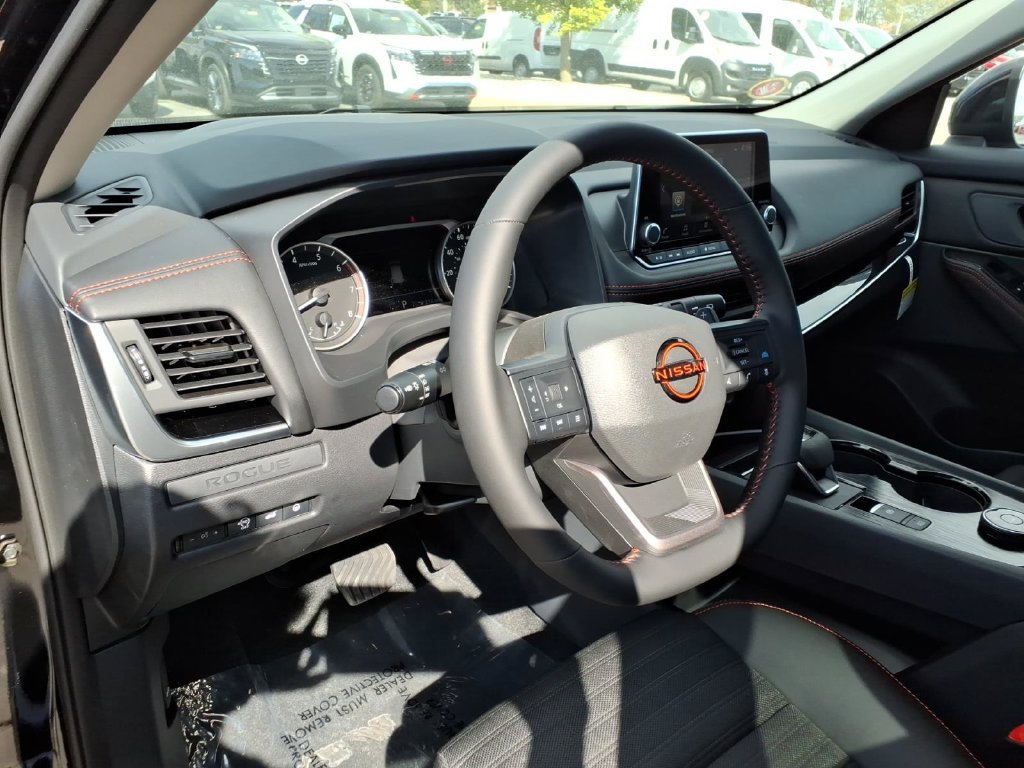 New 2027 Nissan Rogue SV w/ Rock Creek Premium Package AWD/4WD image 19