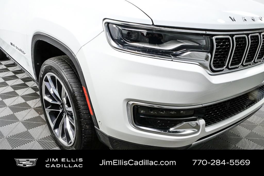 Used 2022 Jeep Wagoneer Series III w/ Premium Group I image 41