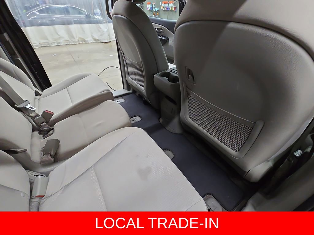 Used 2019 Kia Sedona LX image 12