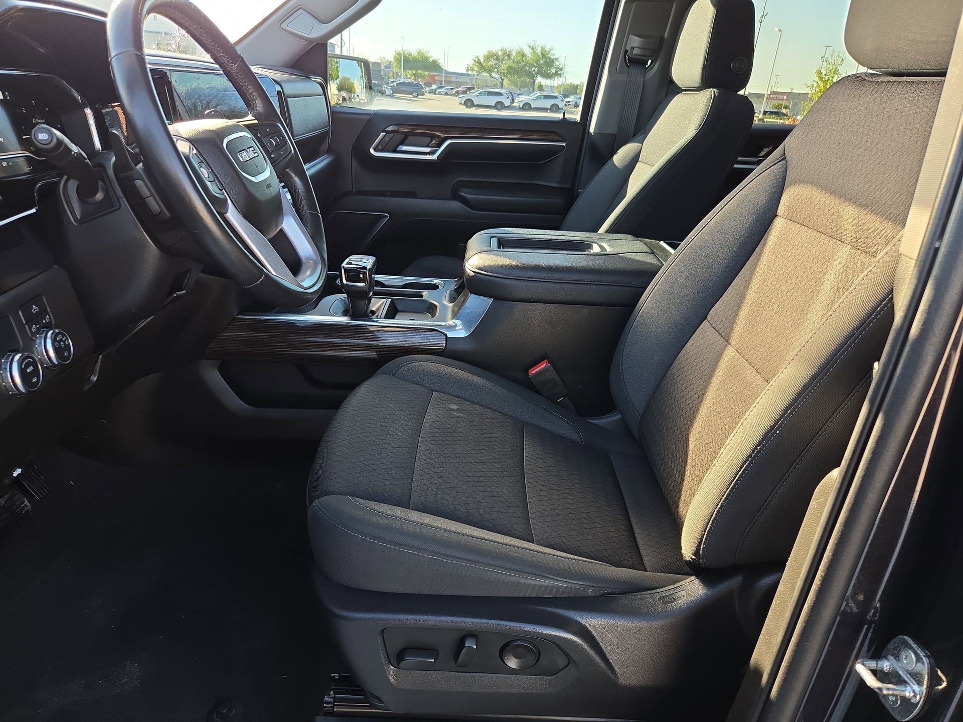 Used 2022 GMC Sierra 1500 Elevation image 16