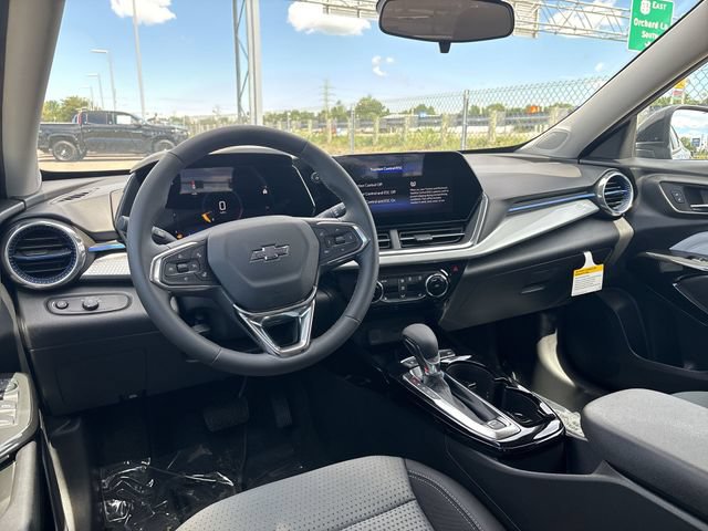 New 2026 Chevrolet Trax LT w/ Driver Confidence Package FWD image 20