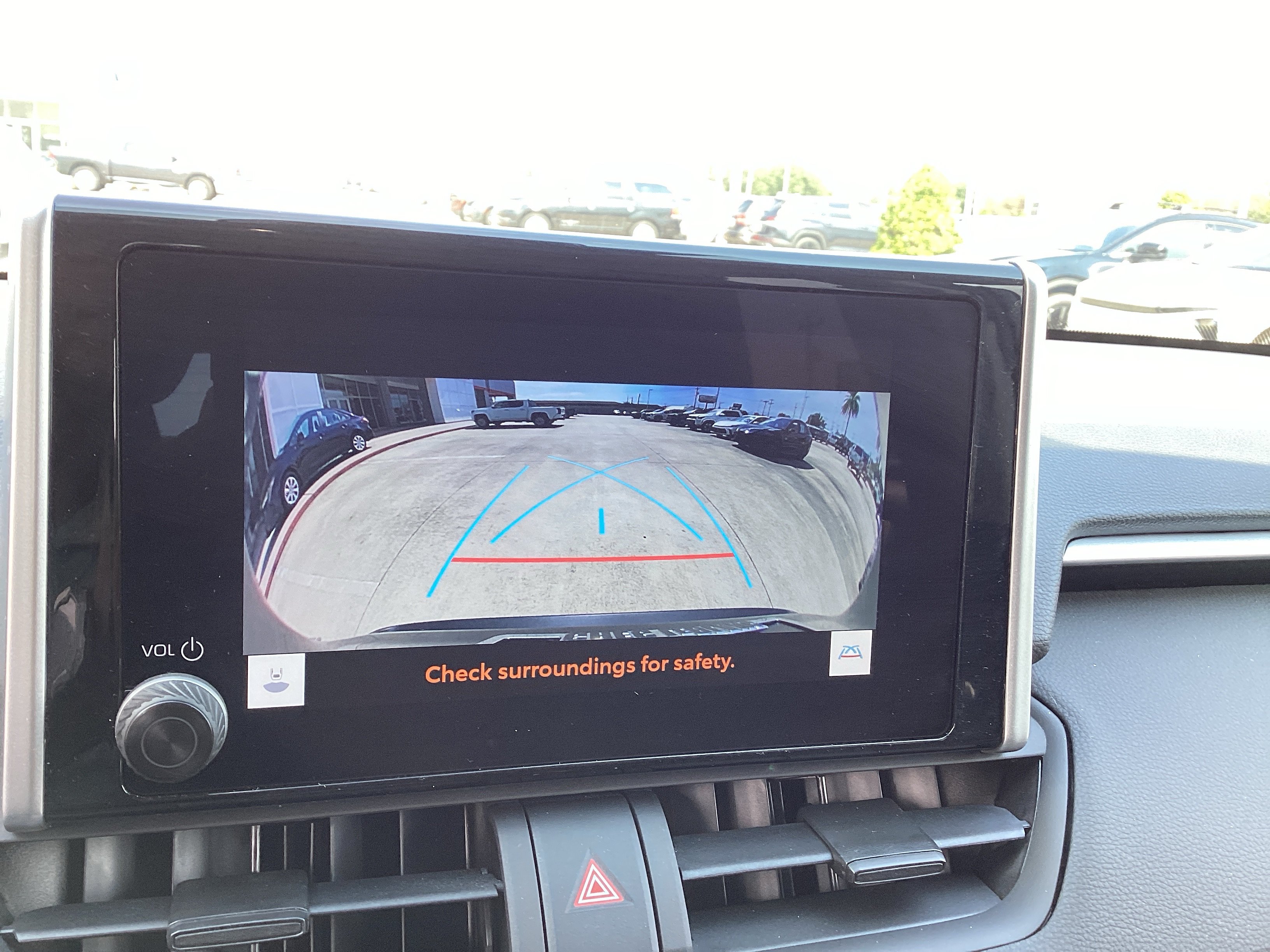 Used 2025 Toyota RAV4 XLE w/ Convenience Package AWD/4WD image 19