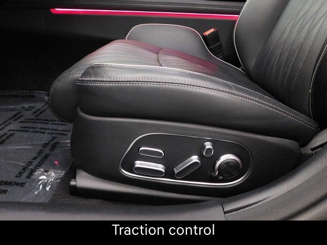 Used 2024 Genesis G90 3.5T image 23