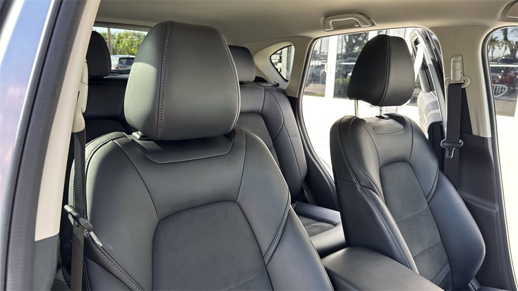 Used 2021 MAZDA CX-5 Touring image 47