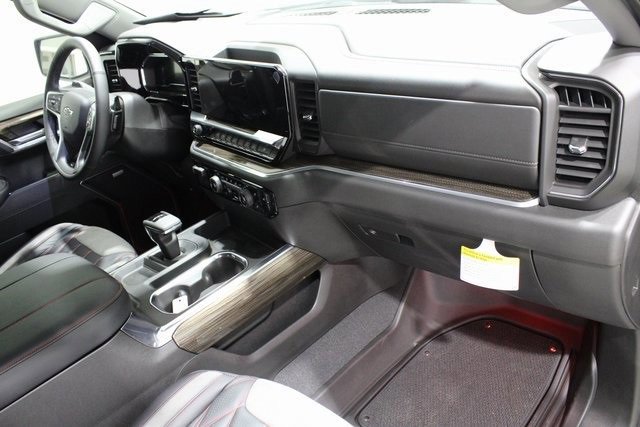 New 2025 Chevrolet Silverado 1500 RST image 31