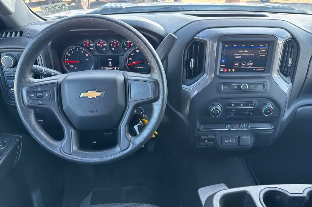 Used 2021 Chevrolet Silverado 2500 Custom w/ Custom Value Package AWD/4WD image 16