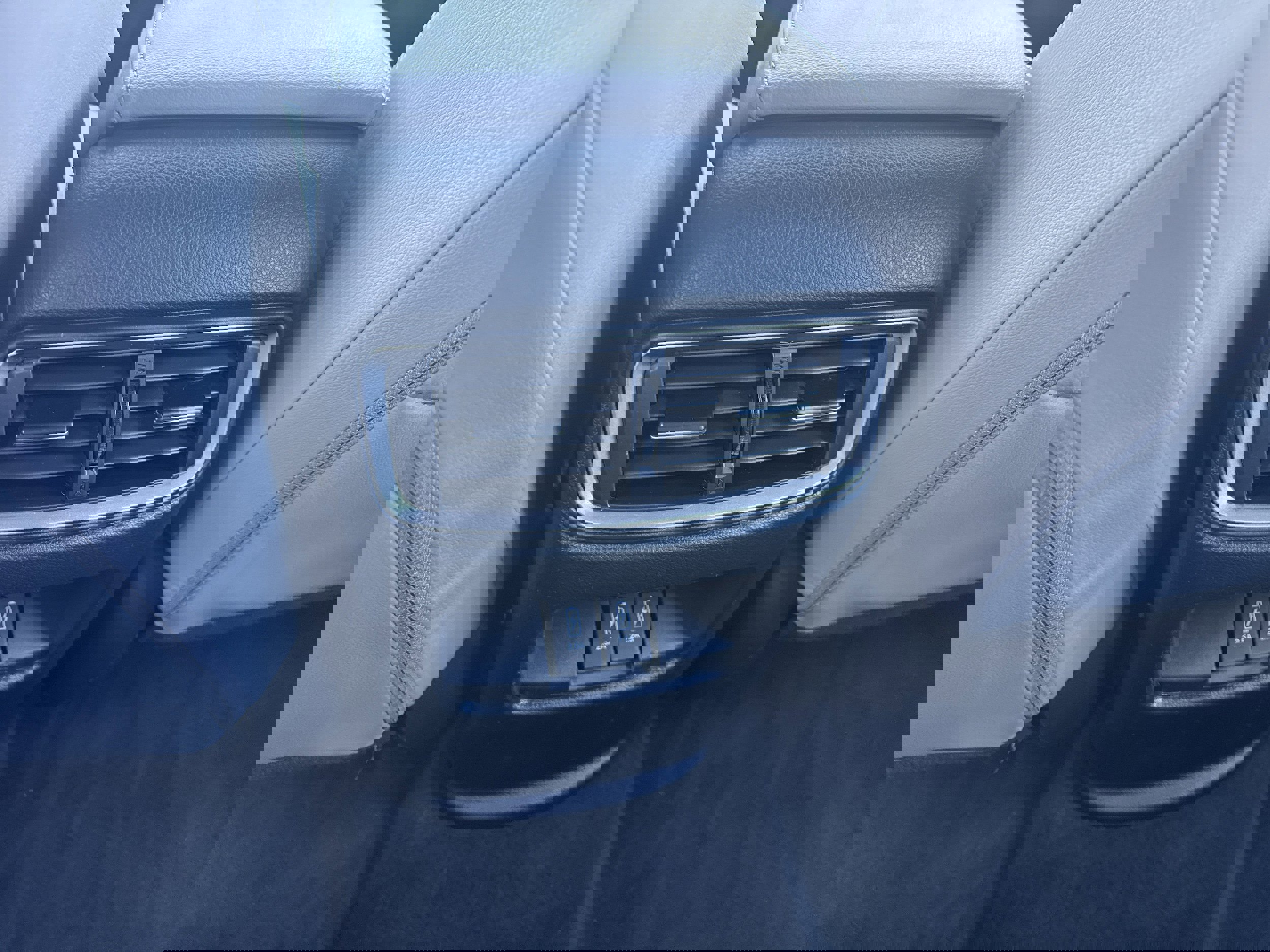 Used 2021 Honda CR-V Touring image 18