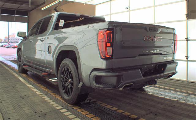 Used 2022 GMC Sierra 1500 Elevation w/ X31 Off-Road Package AWD/4WD image 5