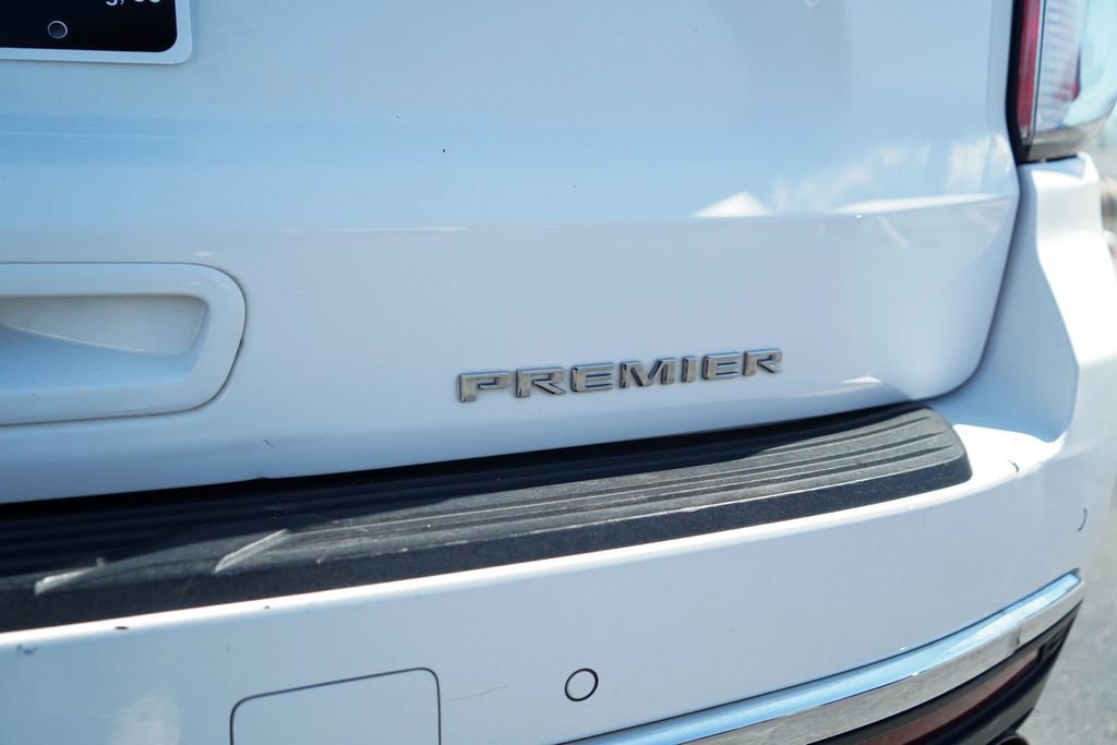 Used 2023 Chevrolet Suburban Premier RWD image 13