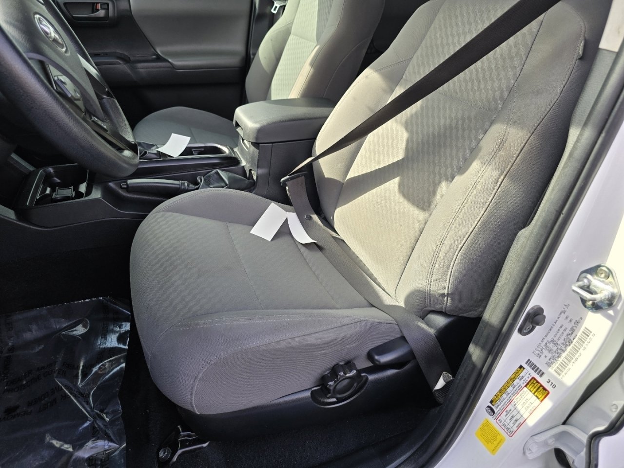 Used 2023 Toyota Tacoma SR image 14