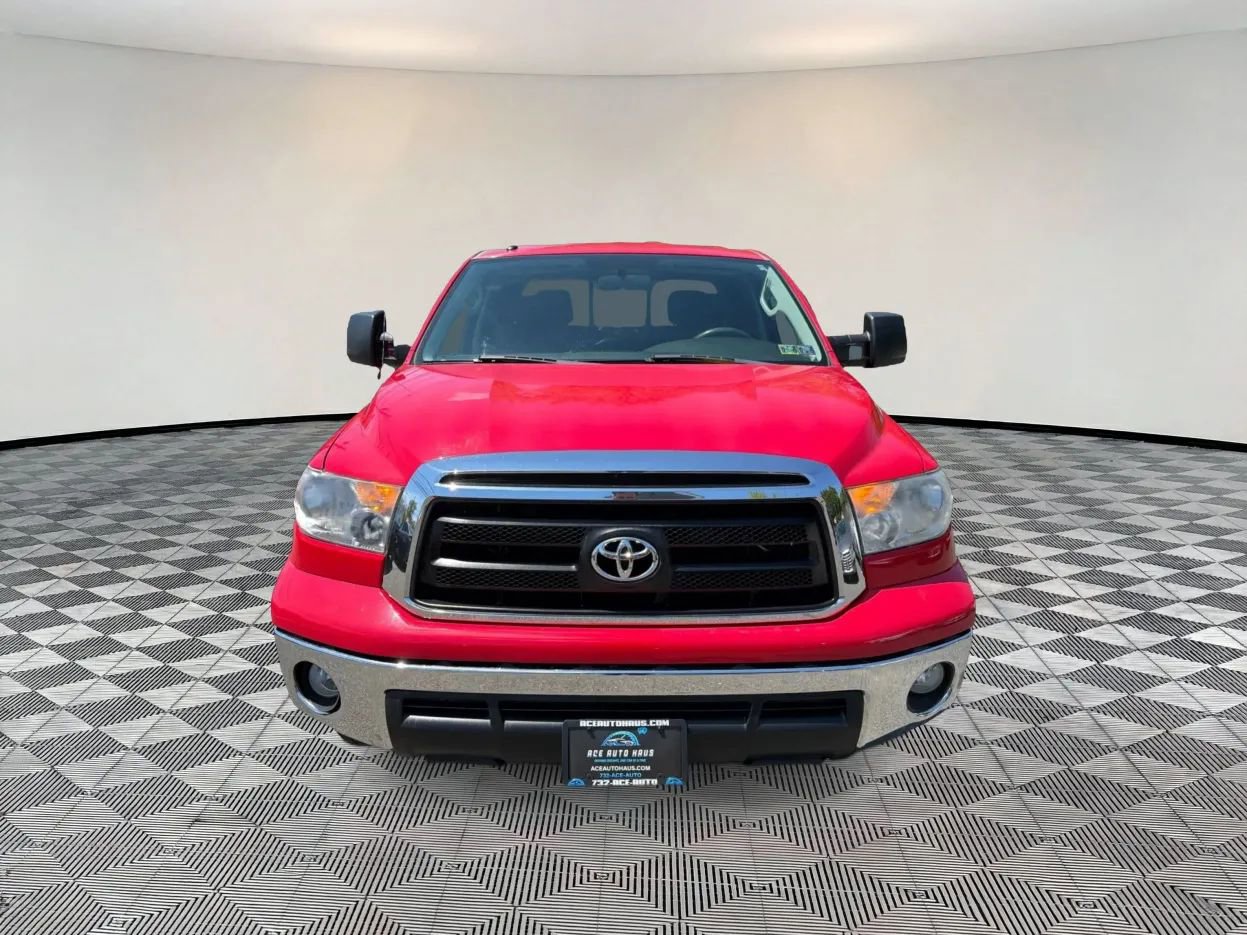 Used 2011 Toyota Tundra 4x4 Double Cab w/ TRD Off-Road Pkg image 2