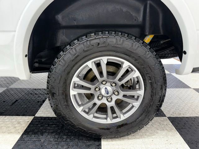 Used 2019 Ford F150 Platinum w/ Equipment Group 701A Luxury image 11