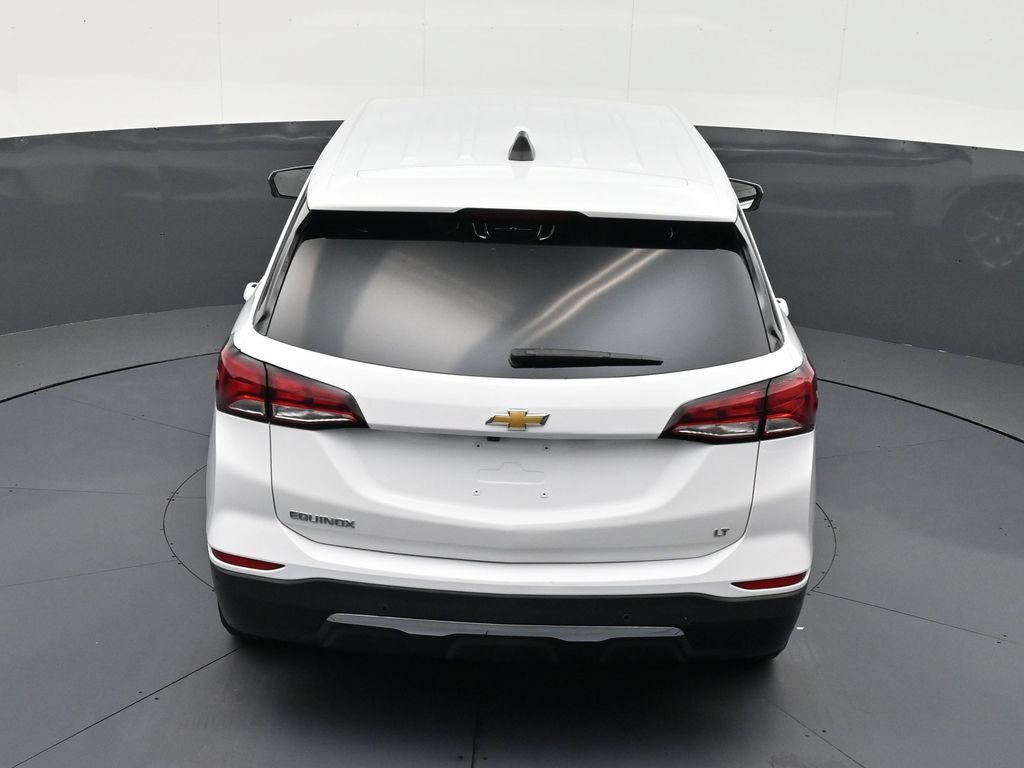 Used 2024 Chevrolet Equinox LT FWD image 16