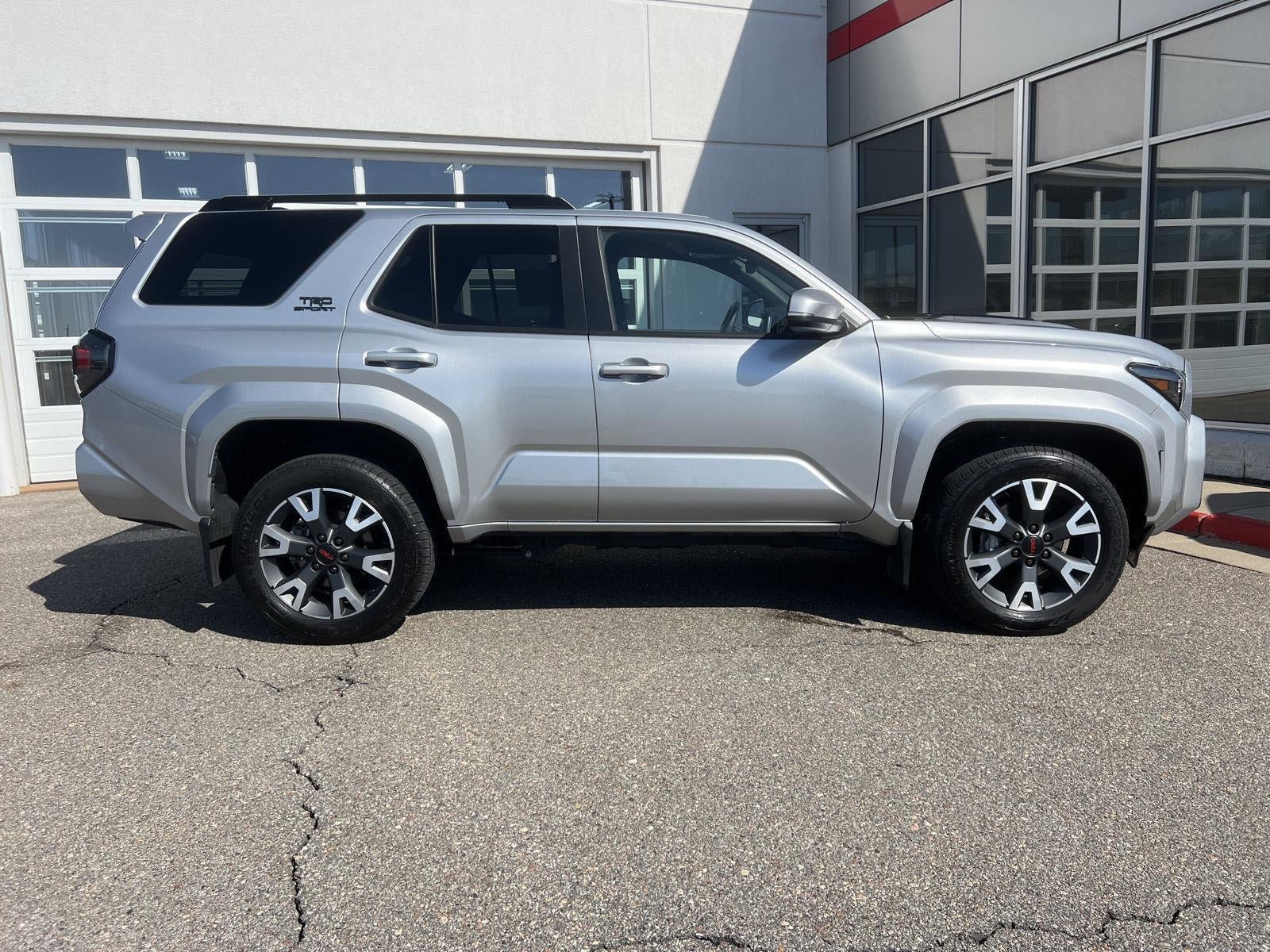 Used 2025 Toyota 4Runner TRD Sport AWD/4WD image 15