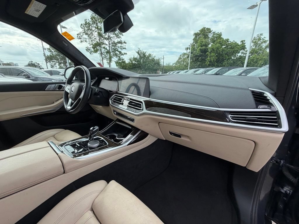 Used 2021 BMW X7 xDrive40i w/ Premium Package AWD/4WD image 31
