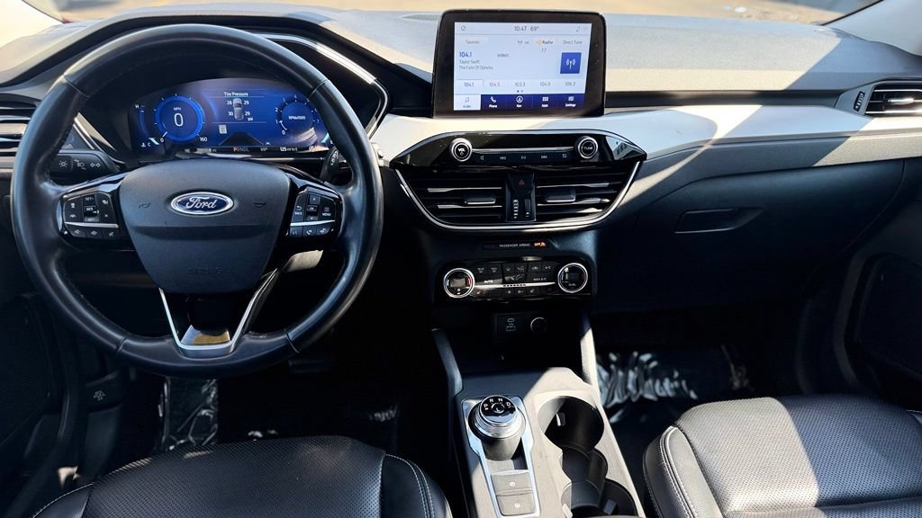 Used 2021 Ford Escape SEL w/ Technology Package AWD/4WD image 12
