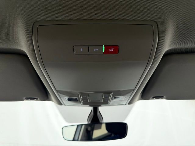 Used 2021 Volkswagen Atlas S image 37