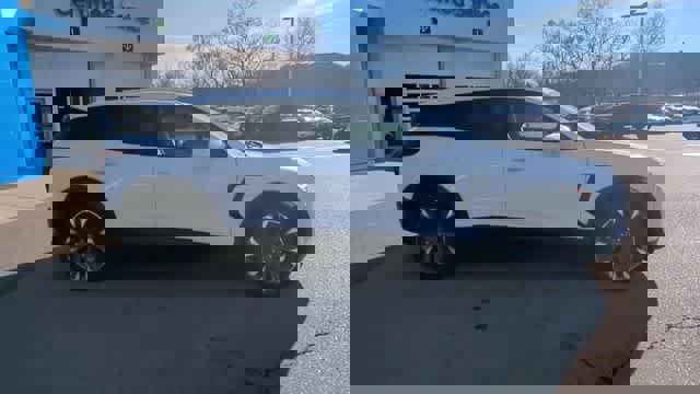 New 2025 Chevrolet Blazer EV LT w/ Super Cruise Package image 9