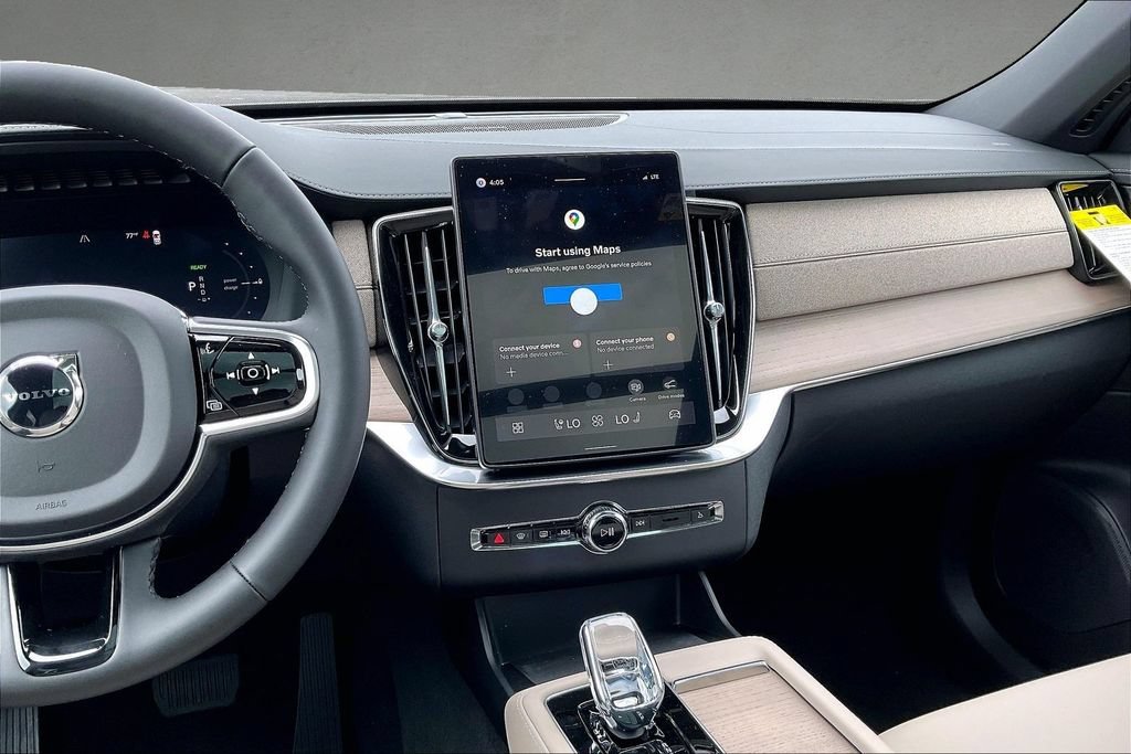 New 2026 Volvo XC90 T8 Plus w/ Protection Package Premier AWD/4WD image 7