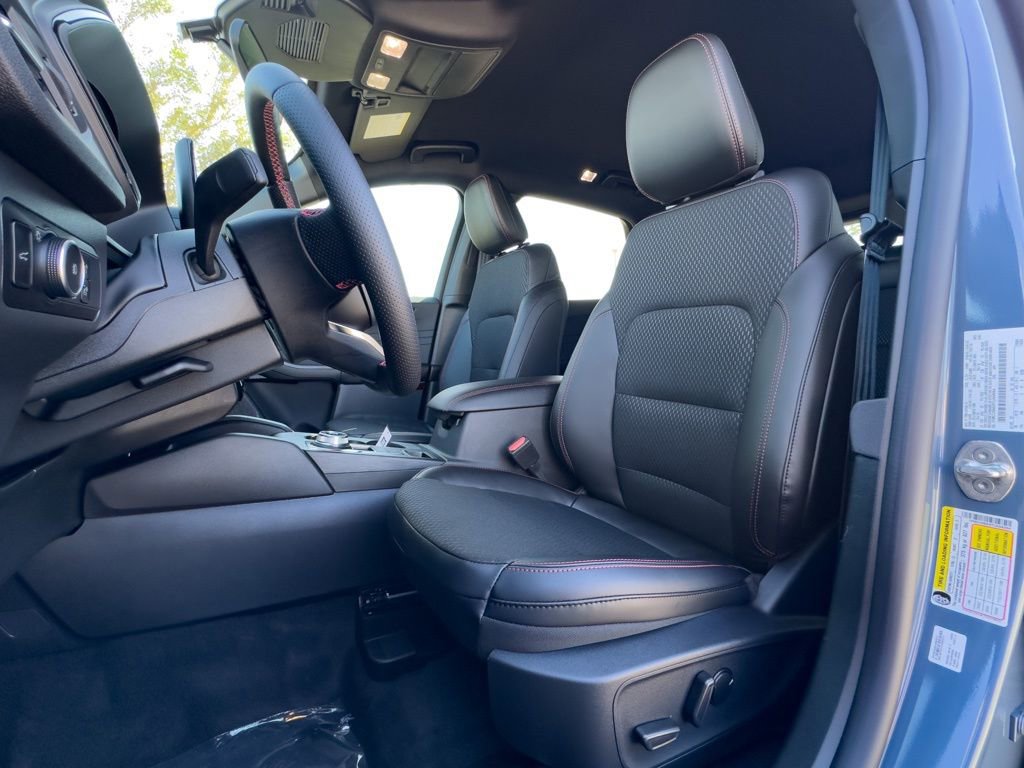 New 2026 Ford Escape ST-Line Select w/ Equipment Group 401A image 37