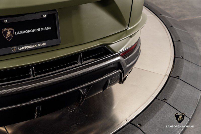 Used 2024 Lamborghini Urus Performante image 25