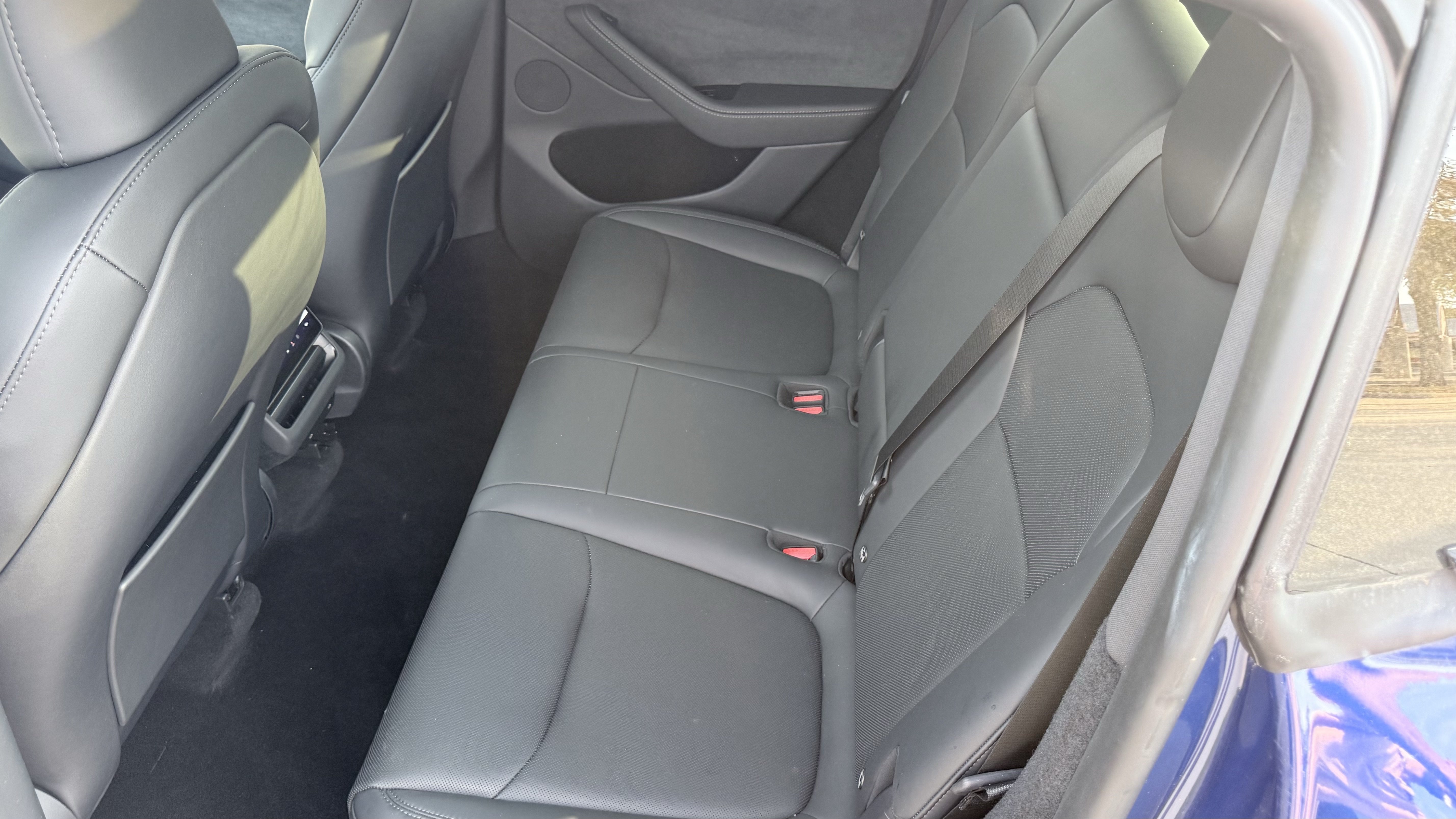 Used 2026 Tesla Model Y AWD image 30