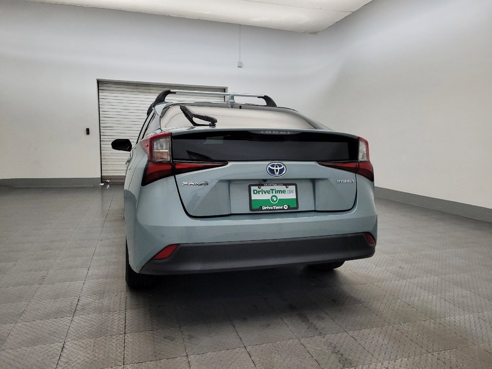 Used 2020 Toyota Prius LE image 6