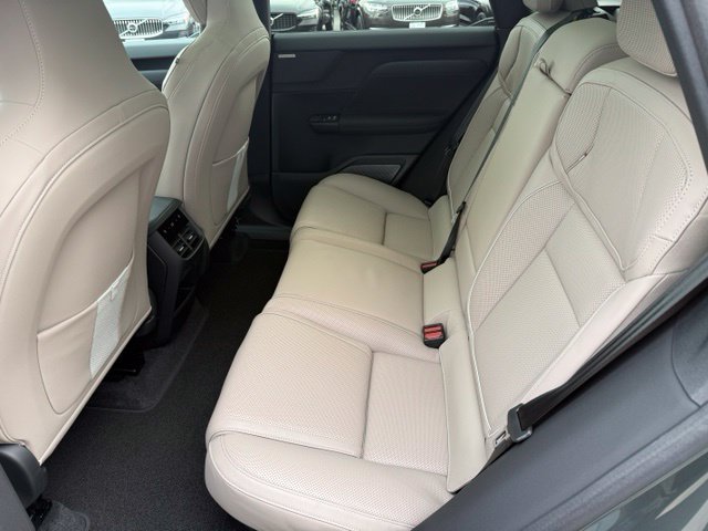 New 2027 Volvo EX60 Ultra AWD/4WD image 3