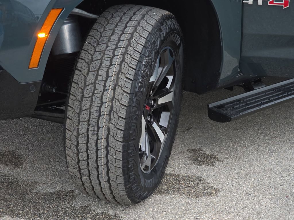 New 2026 GMC Yukon XL AT4 Ultimate w/ LPO, Floor Liner Package AWD/4WD image 32