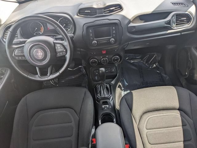 Used 2016 Jeep Renegade Latitude AWD/4WD image 27